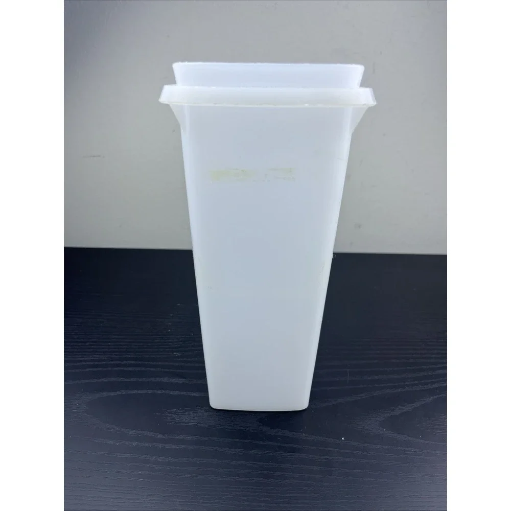 Vintage Tupperware 2 Qt Clear Cereal Snack Keeper #469-5 Container USA‎